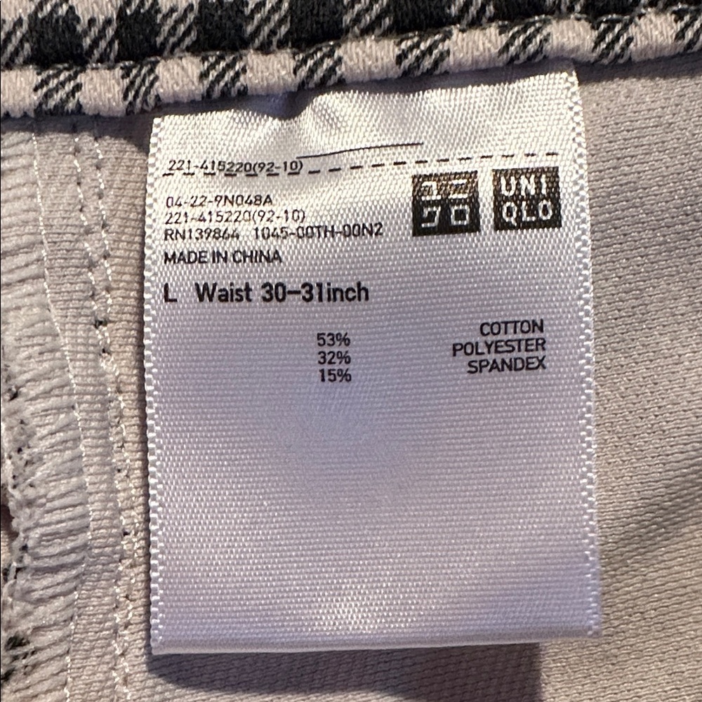 Uniqlo Black and White Plaid Pants - Picture 2 of 3